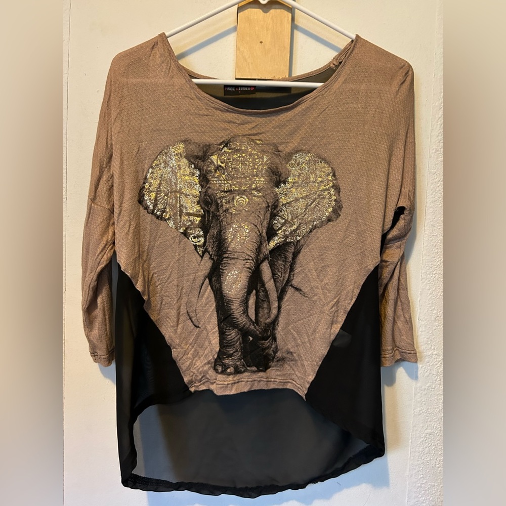 Women’s top size small